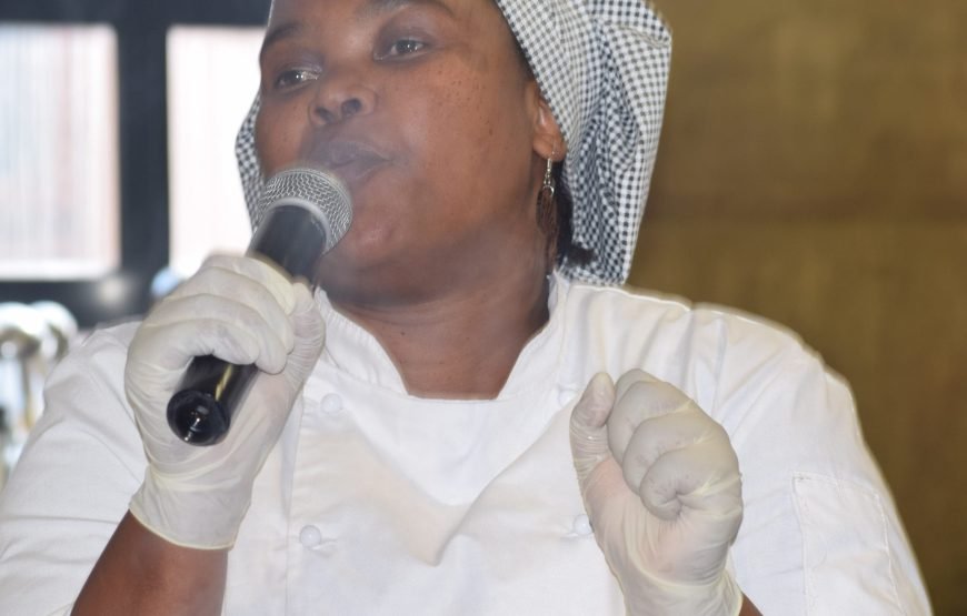 Cooking with the local families in Khayelitsha  (Cape Town TownShip)